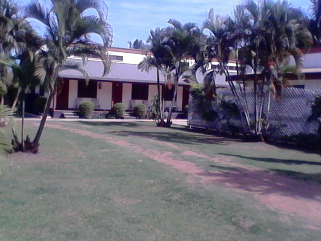 The Friendly North Inn Labasa Extérieur photo